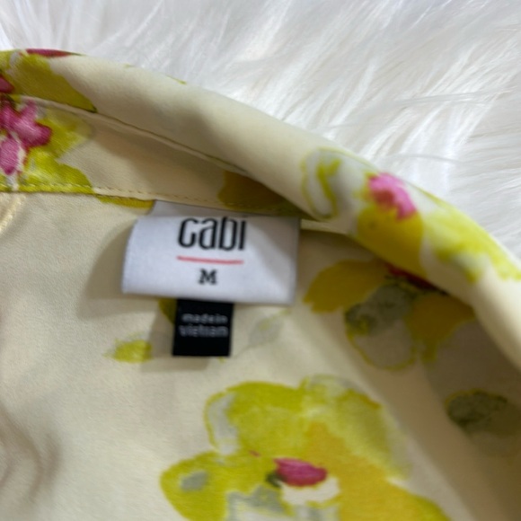 Cabi Go To Yellow Floral Blouse - Picture 4 of 4